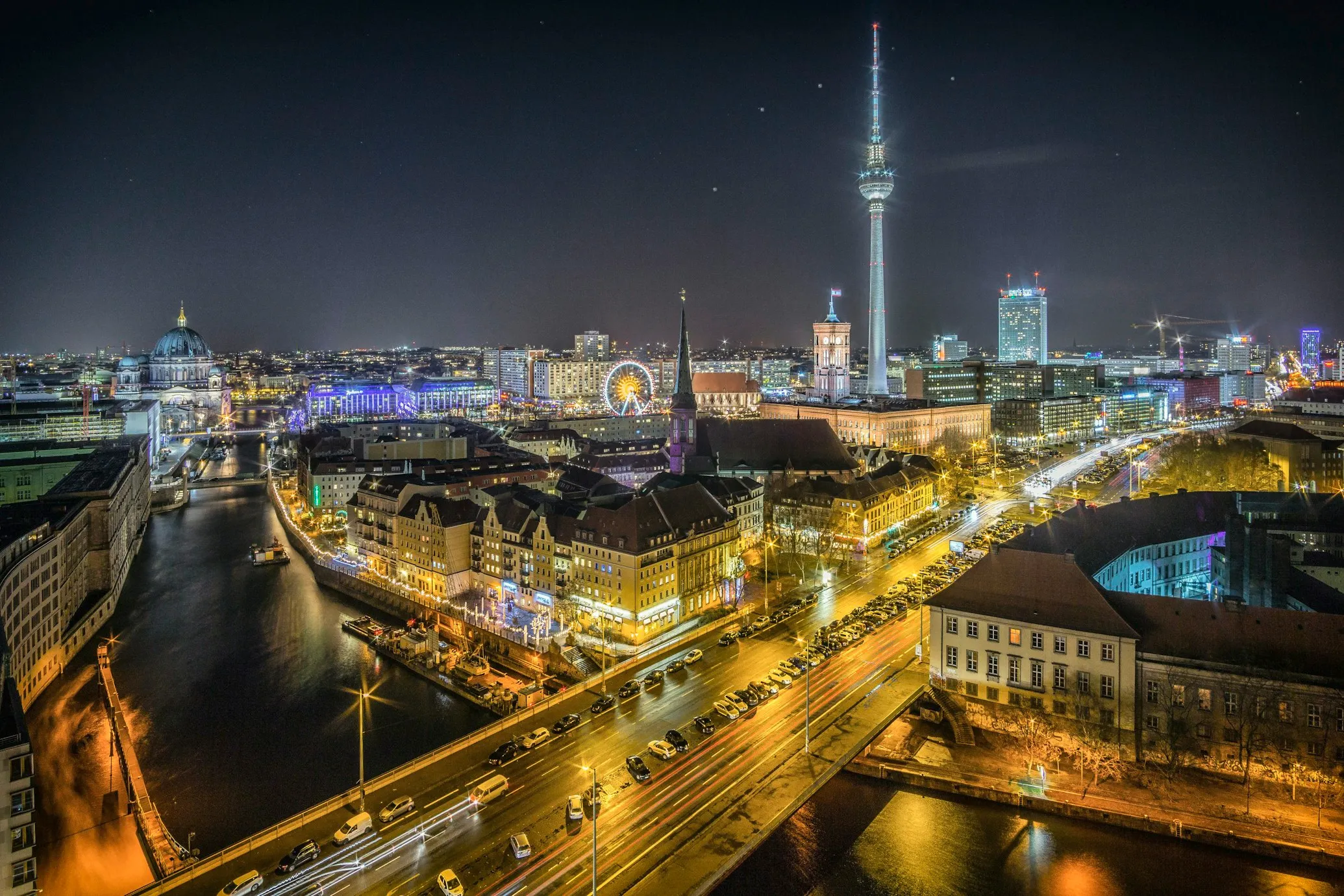 ul. Marszałkowska 87, 00-693 Warszawa, Poland